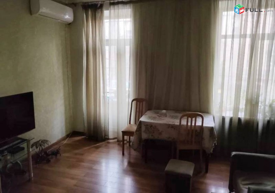 KOD 45317 Բնակարան Կենտրոնում 4 սենյականոց