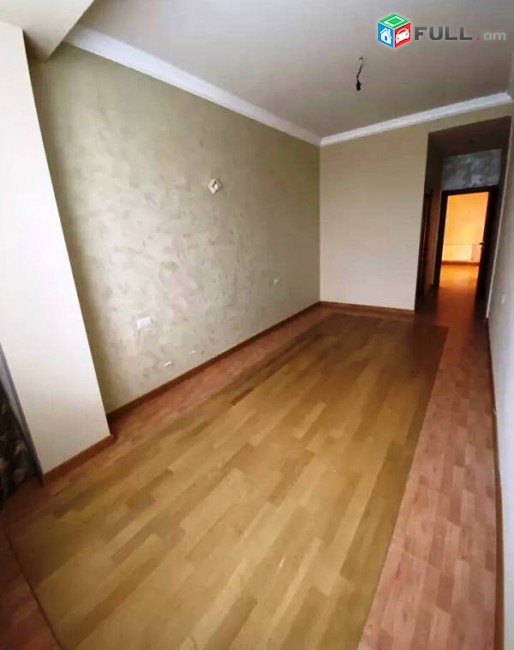 KOD 45433 Բնակարան Նորակառույց շենքում 3 սենյականոց