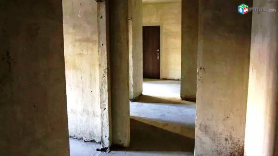KOD 44503 Բնակարան Կենտրոնում 3 սենյականոց