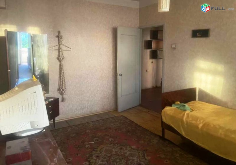 KOD 45575 Բնակարան Կենտրոնում 3 սենյականոց