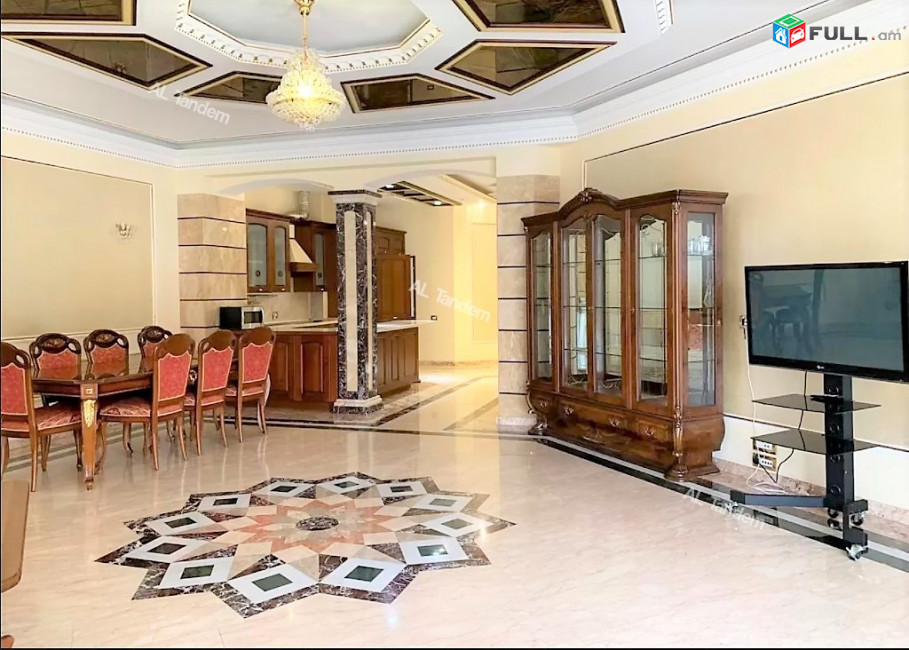 Վաճառվում է բնակարան Ամիրյան փողոցում