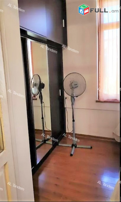 Վաճառվում է բնակարան Մոսկովյան փողոցում