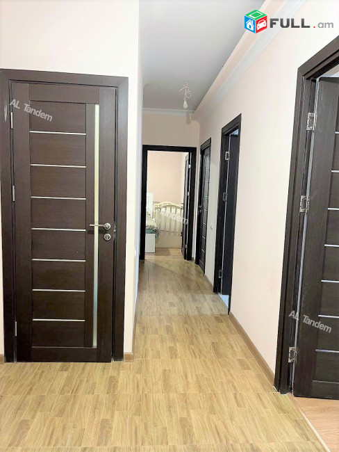 Վաճառվում է բնակարան Նորաշենում