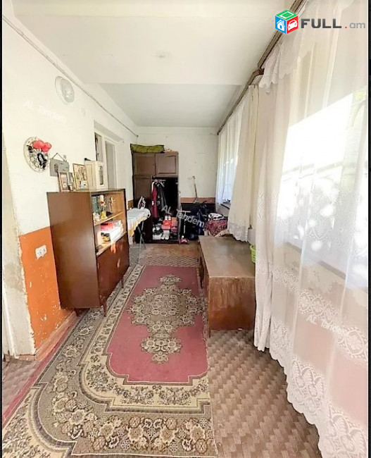 Վաճառվում է բնակարան Կոմիտասի պողոտայում