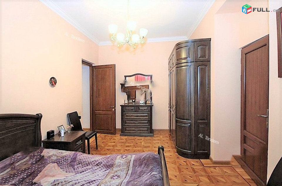 Վաճառվում է բնակարան Բաղրամյան պողոտայում