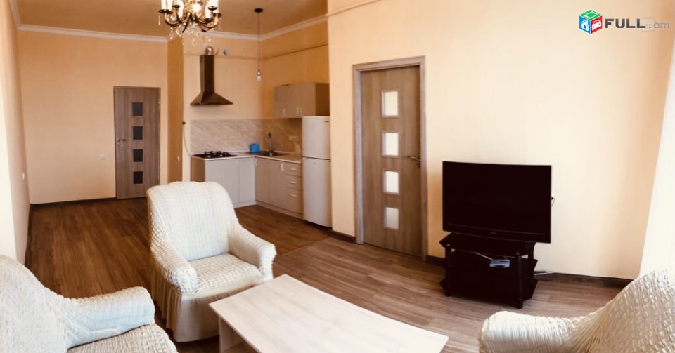 Օրավարձով  է տրվում 2 սենյականոց բնակարան Գլենդել Հիլս թաղամասում