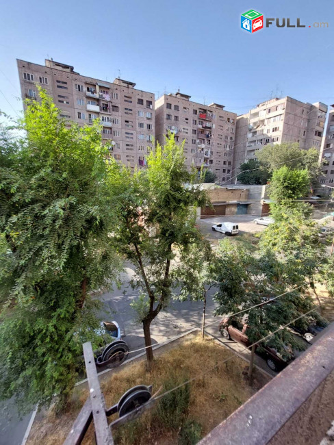 Վարձով է տրվում 4 սենյականոց 90 քմ մակերեսով բնակարան Դավիթաշեն 2-րդ թաղամասում