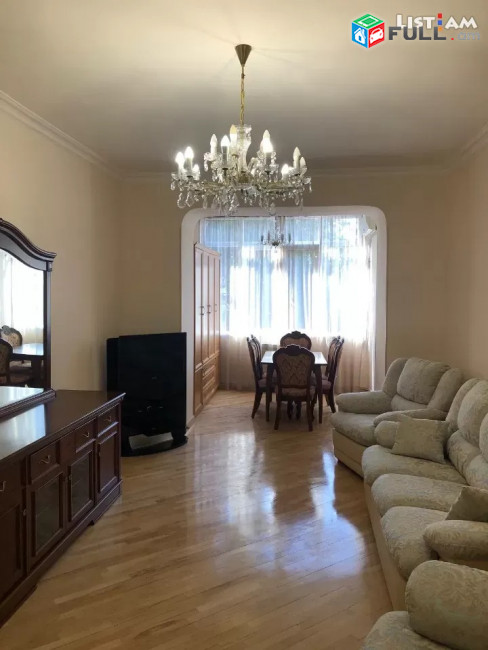 Կոդ 75394  Թումանյան փողոց 3 սենյականոց բն 