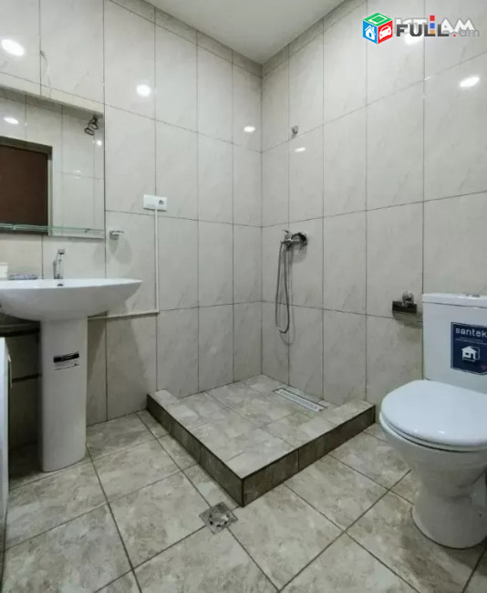Կոդ 73413  Ադոնցի փողոց 2 սենյականոց բն նորակառույց