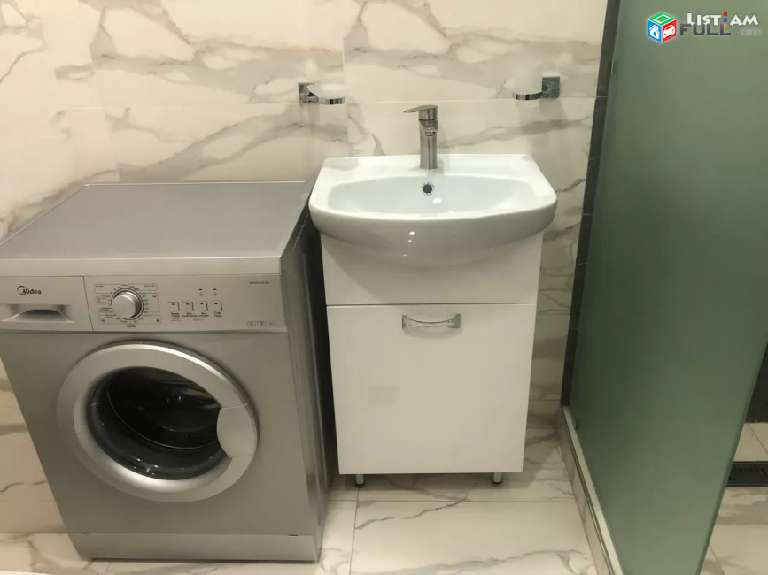 Կոդ 73509  Ադոնց փողոց 2 սենյականոց բն 