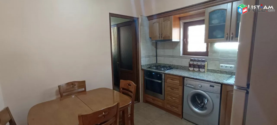 Կոդ 73341  Սարյան փողոց 3 սենյակ 