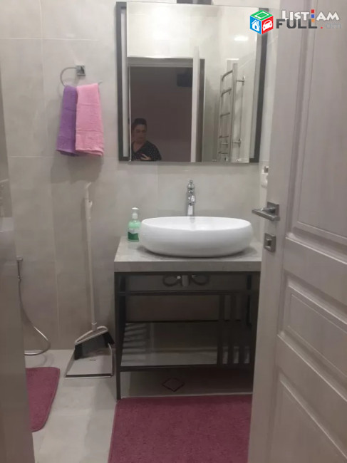 Կոդ 73348  Ադոնց փողոց 2 սենյակ