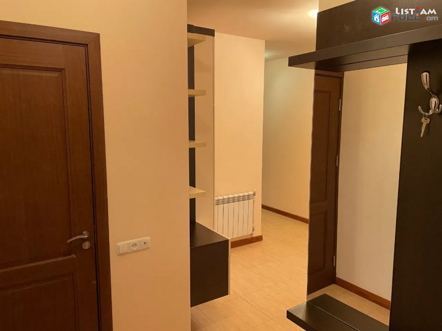 Կոդ 73433  Արաբկիր, Մամիկոնյանց փողոց 3 սենյակ 2 սանհանգույց