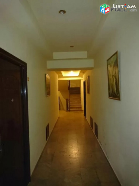 Կոդ 73446  Աբովյան փողոց 3 սենյակ