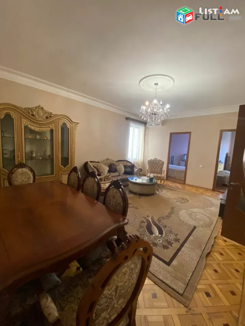 Կոդ 73547  Պարոնյան փողոց 3 սենյակ