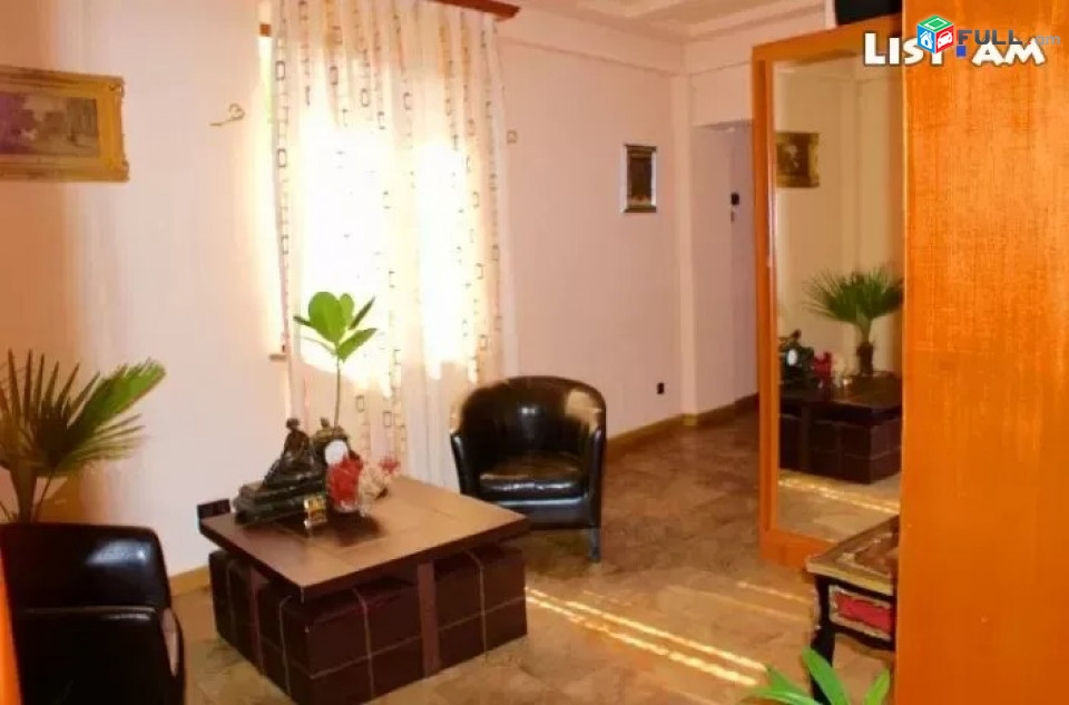 Կոդ 73580 Սարյան փողոց 3 սենյակ