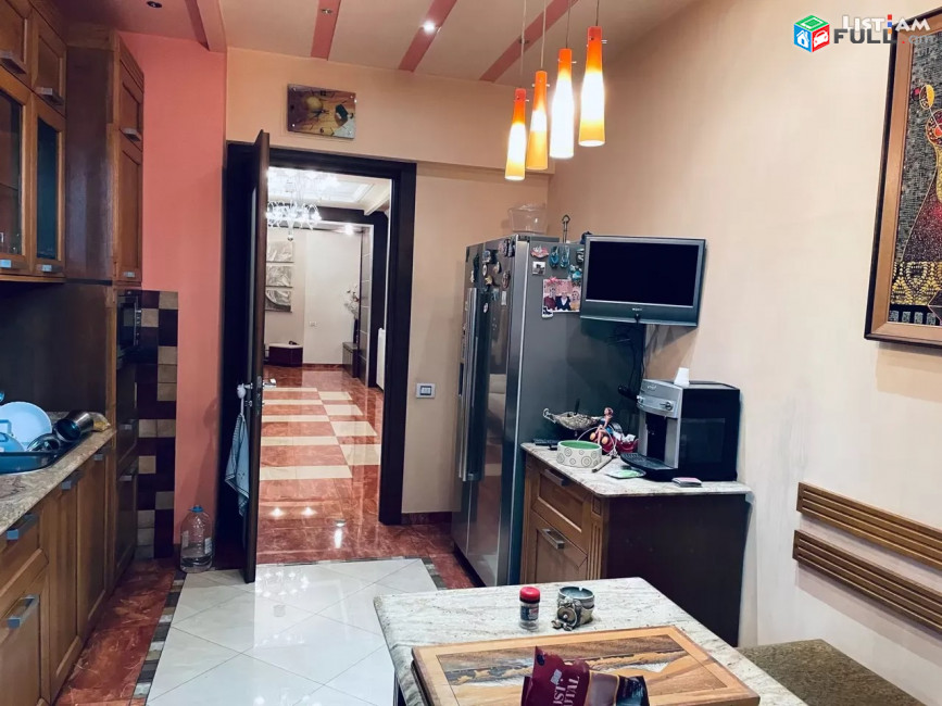 Կոդ 73596  Վարդանանց փողոց 4 սենյակ 2 սանհանգույց