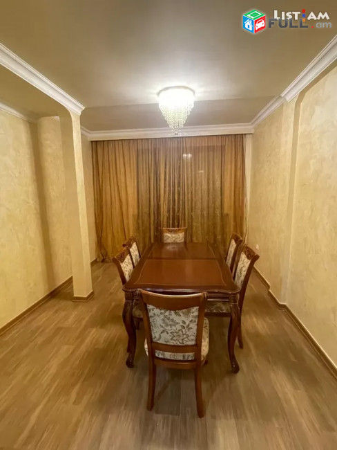 Կոդ 73597  Դեմիրճյան փողոց 4 սենյակ
