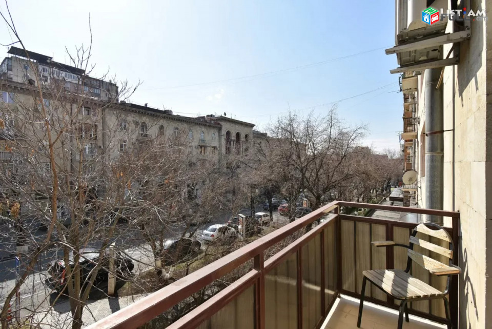 Կոդ 73598  Աբովյան փողոց 2 սենյականոց բն