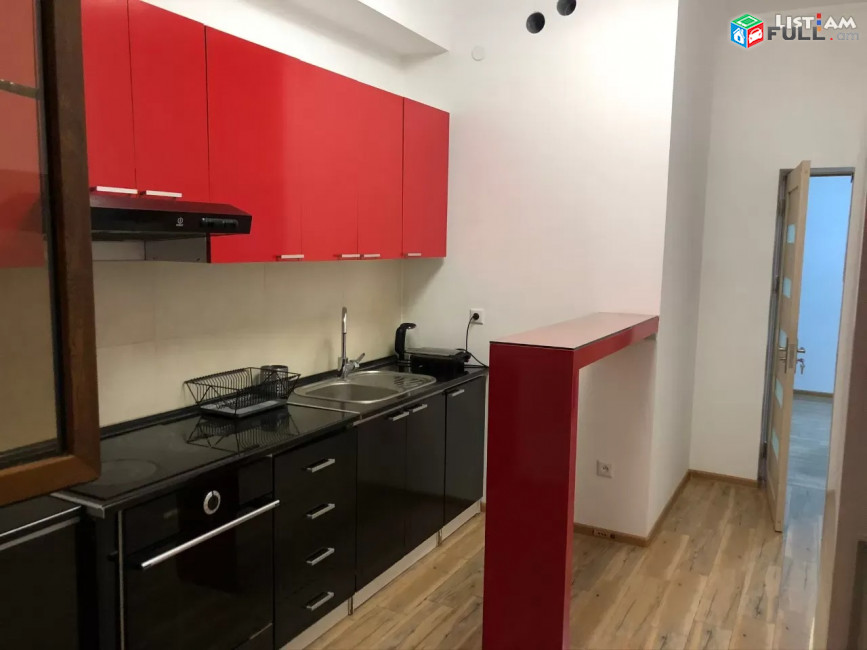Կոդ 73611  Ավան, Ծարավ Աղբյուր թաղամաս 3 սենյակ, 2 սանհանգույց