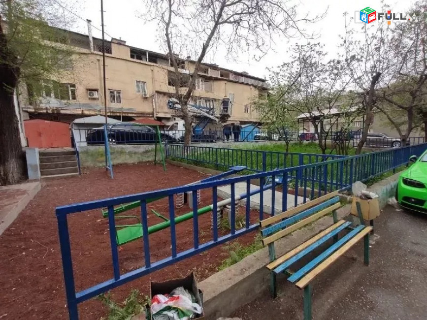 Կոդ 73630  Արաբկիր, Հրաչյա Քոչար փողոց 2 սենյակ