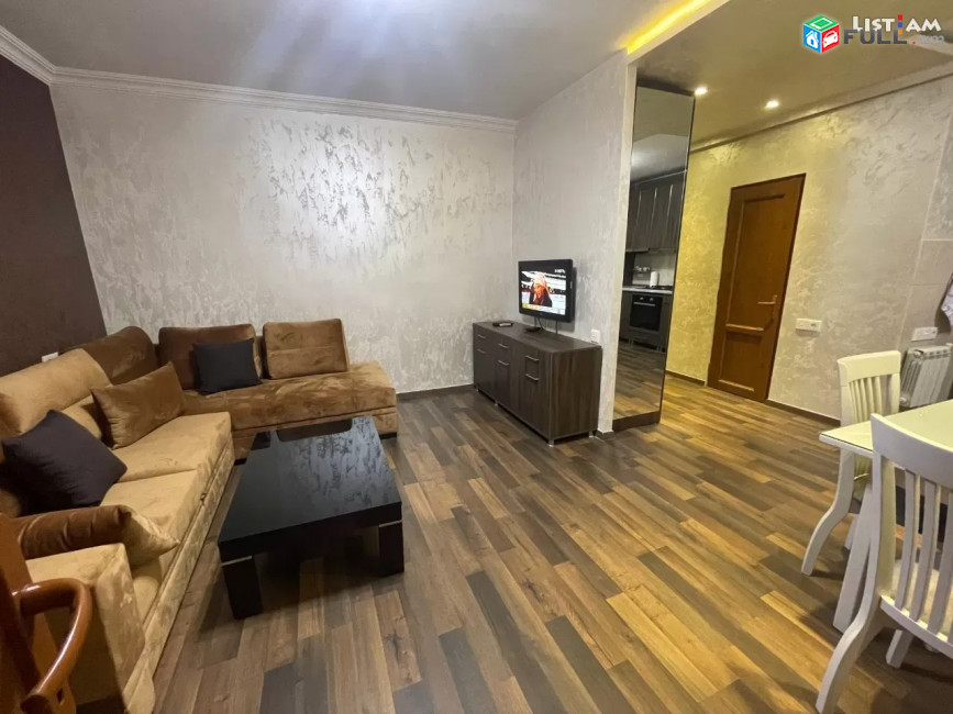 Կոդ 73641  Թումանյան փողոց 2 սենյակ 