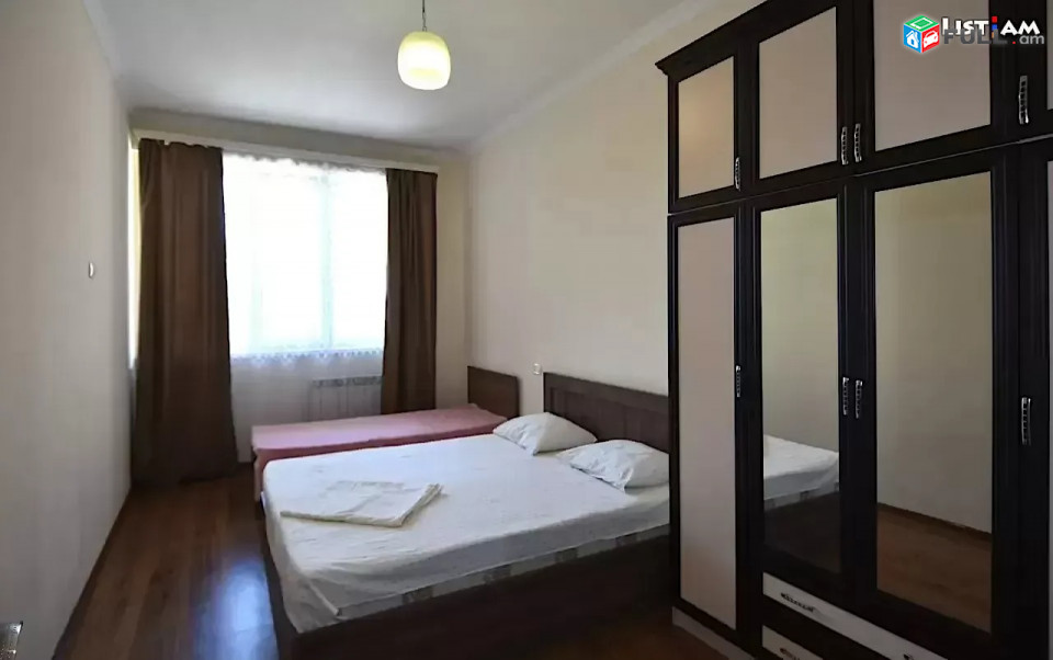 Կոդ 73652  Արամի փողոց 2 սենյակ 