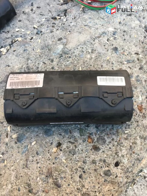 Mercedes benz E320 W210 kuzovi ayerbag barcik