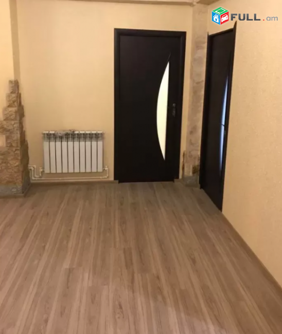 Վաճառվում է երկհարկանի առանձնատուն  SA5010