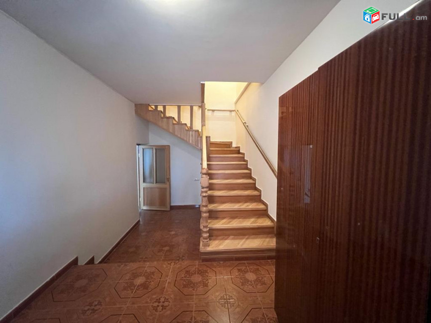 Առանձնատուն Քանաքեռում   ID7811
