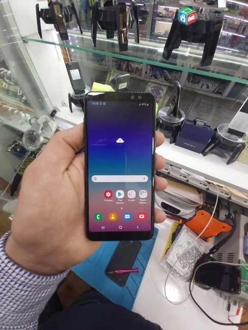 SAMSUNG A8