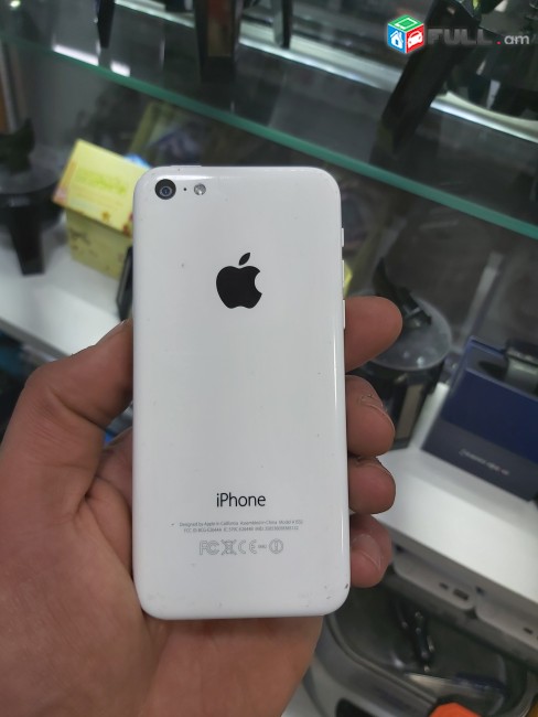 Apple  5C ARANC QART E ASHXATUM MIAYN FIFIYOV