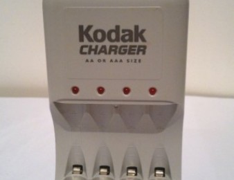KODAK  DIGITAL CAMERA   BATTERY CHARGER. Зарядное устройство цифровой камеры