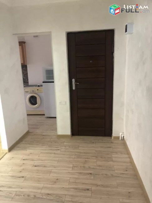 ԿՈԴ MM178  Վարձով է տրվում 3 սենյականոց բնակարան  Տիգրան Պետրոսյանի փողոցում
