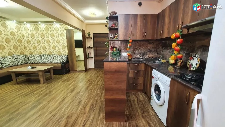 ԿՈԴ MM187 Վարձով է տրվում 2 սենյականոց բնակարան Սարյանի փողոցում