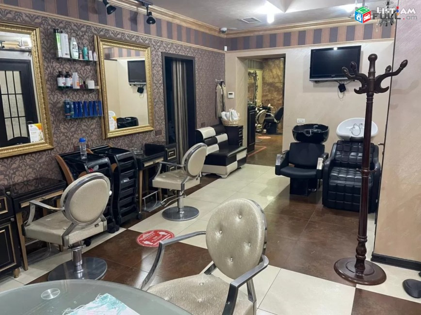 Կոդ 51409 Վարձով է տրվում Գործող վարսավիրանոց