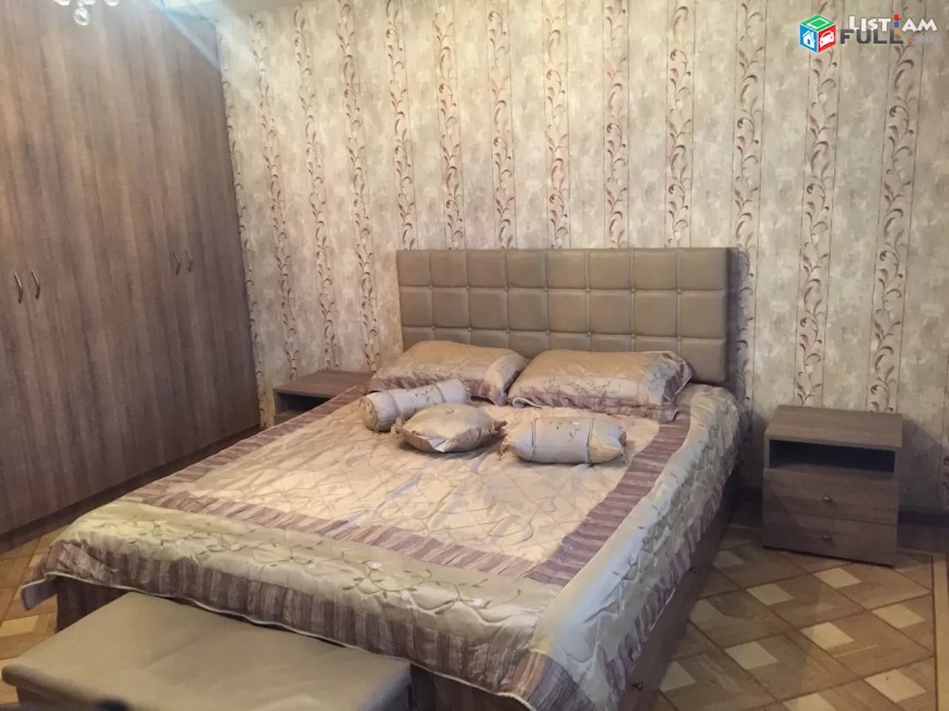 Կոդ 51501 Վարձով է տրվում 3 սենյականոց բնակարան Բաղրամյան  պողոտայում