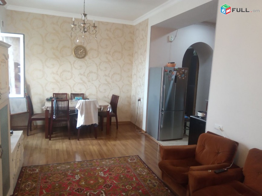 TM528 ????Վաճառվում է 2 սենյականոց  բնակարան՝ 50 քմ մակերեսով, 2 հարկանի քարե շենքի 2-րդ հարկում: 