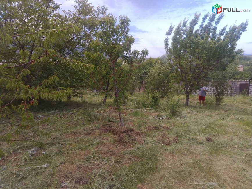 VM532 Վաճառվում է 2 հարկանի, 4 սենյականոց առանձնատուն՝ 2600/450 քմ մակերեսով