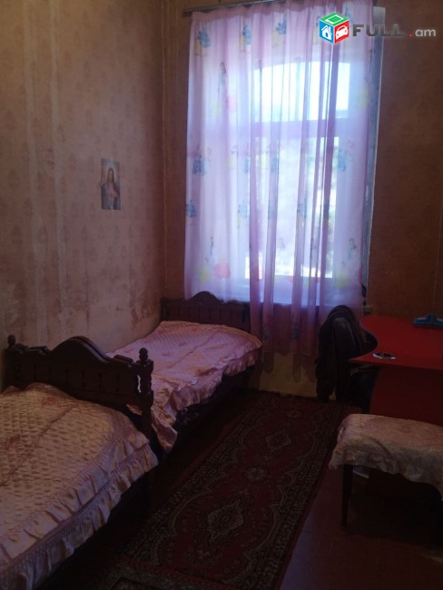 TM555 ????Վաճառվում է 4 սենյականոց  բնակարան՝ 90 քմ մակերեսով