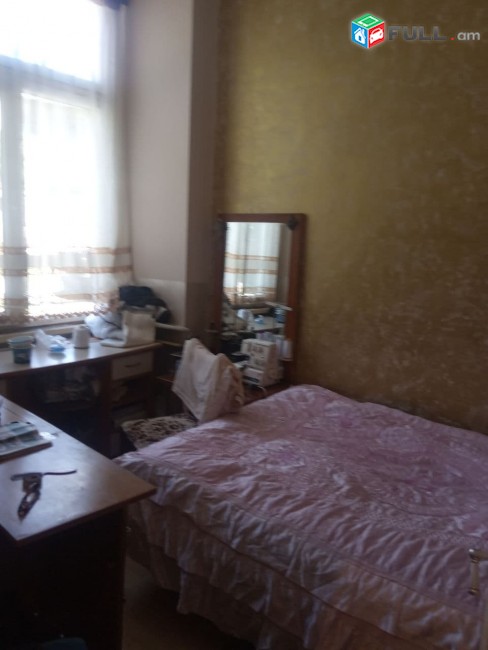 TM555 ????Վաճառվում է 4 սենյականոց  բնակարան՝ 90 քմ մակերեսով