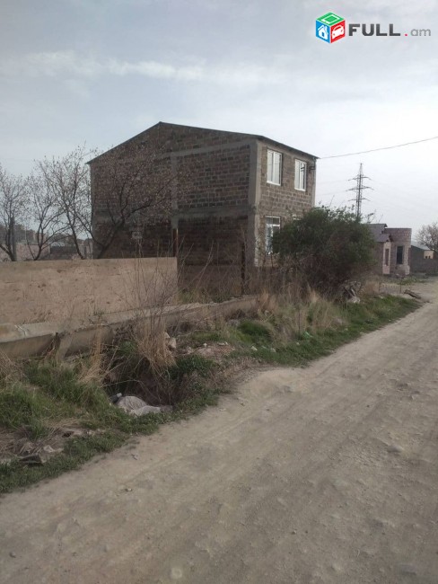 VM544 ????Վաճառվում է 2 հարկանի, 5 սենյականոց   առանձնատուն