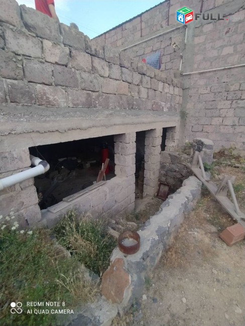 VM560 ????Վաճառվում  է 2 հարկանի, 5 սենյականոց նորակառույց առանձնատուն ՝ 400/200քմ 