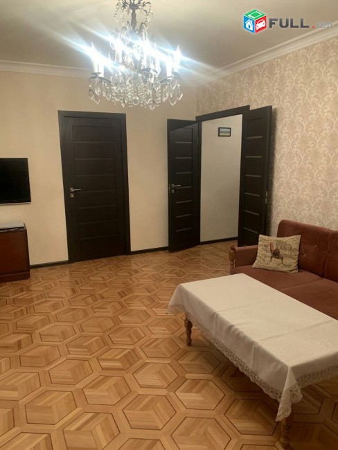 TM621 ????Վաճառվում է 4 սենյականոց  բնակարան՝ 80 քմ մակերեսով, 5 հարկանի  քարե շենքի 3-րդ հարկում
