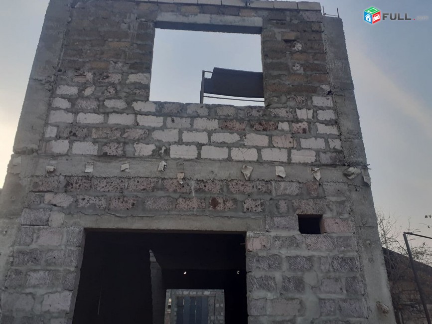 VM577 ????Վաճառվում է 2 հարկանի, 5 սենյականոց անավարտ  առանձնատուն՝  160/200 քմ 