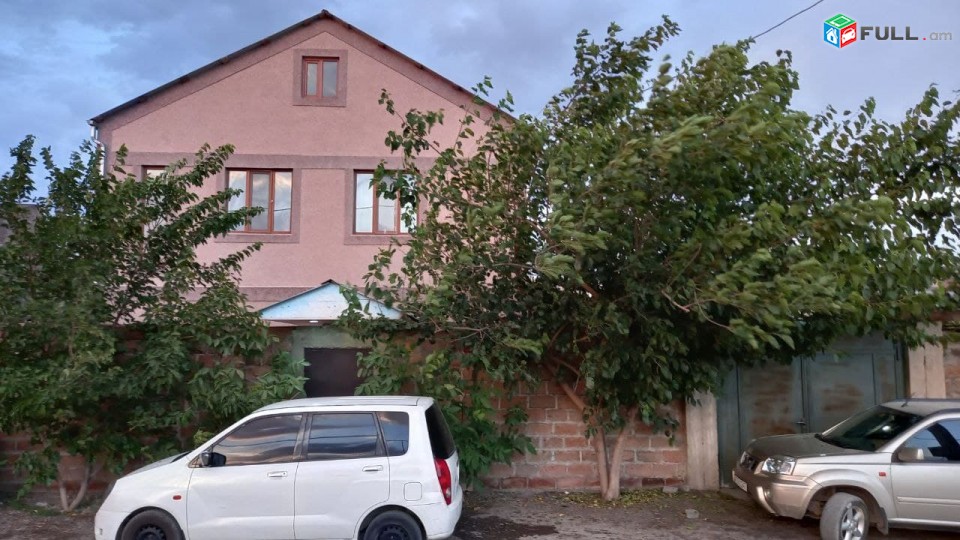 ASH188 ????Վաճառվում է 2 հարկանի, 5 սենյականոց նորակառույց առանձնատուն՝  635/250 քմ 