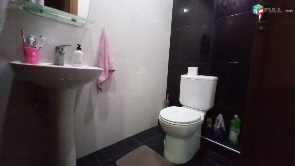 ASH188 ????Վաճառվում է 2 հարկանի, 5 սենյականոց նորակառույց առանձնատուն՝  635/250 քմ 