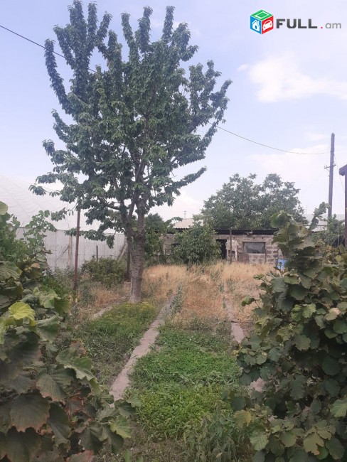 VM615 ????Վաճառվում է 1000քմ մակերեսով տնամերձ հողատարածք