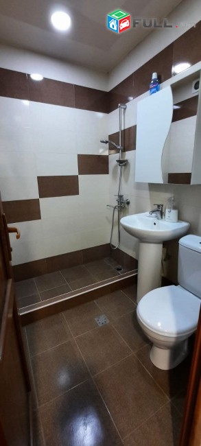 ASH267 ????Վաճառվում է 2 սենյականոց  բնակարան՝ 48քմ մակերեսով, 5 հարկանի  քարե շենքի 3-րդ հարկում
