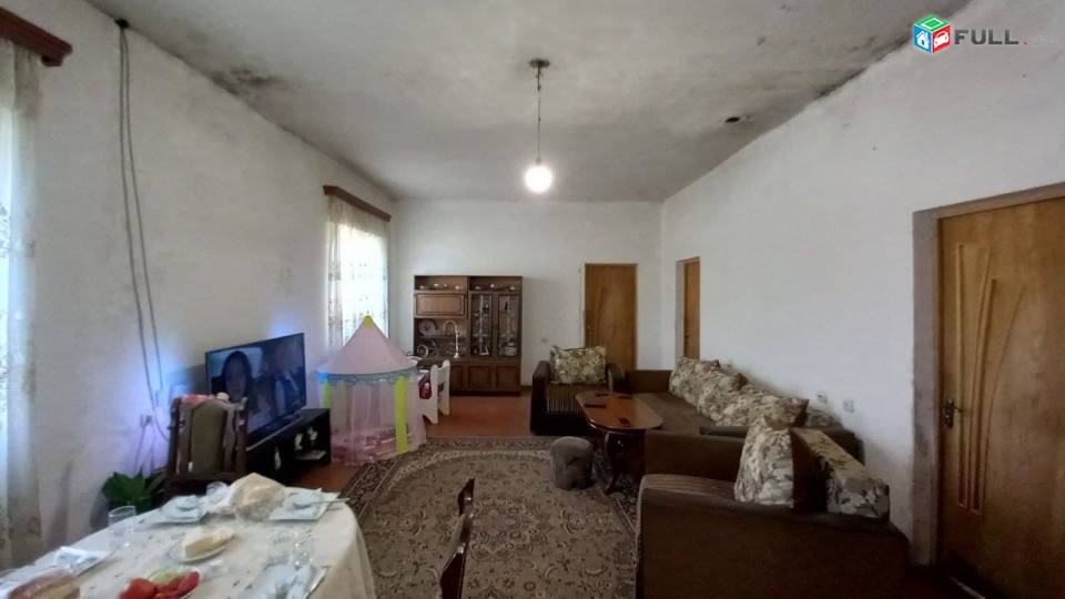 ASH278 ????Վաճառվում է 2 հարկանի , 4 սենյականոց  առանձնատուն՝ 970/230քմ